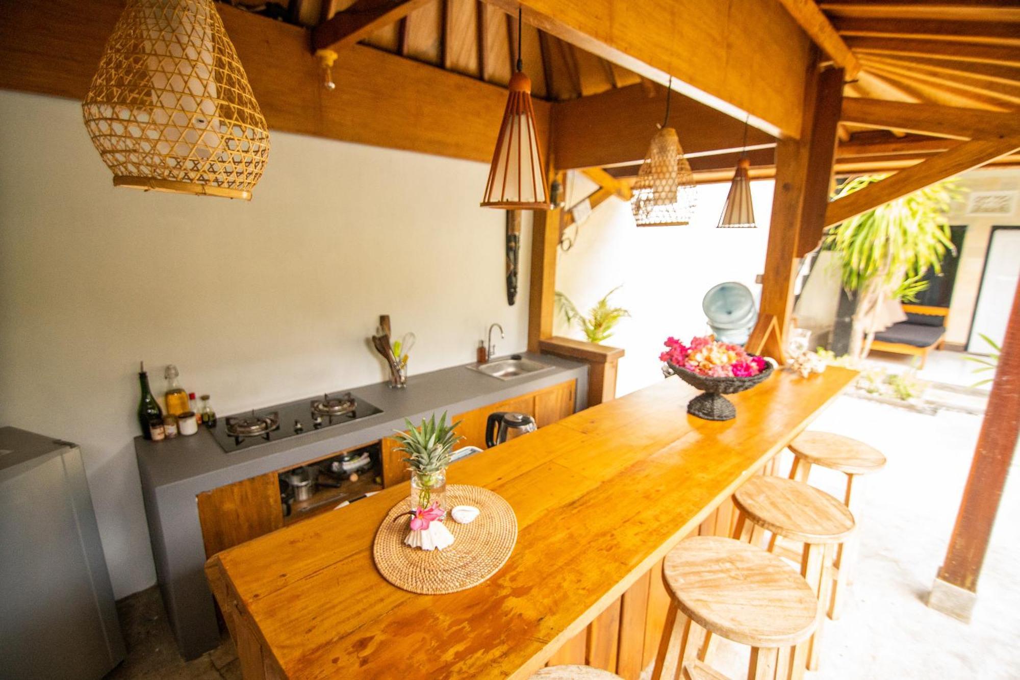 Rumah Singa - Holistic Healing Retreat Gili Air Exteriör bild